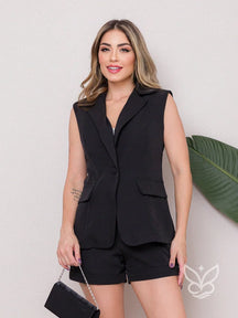 Conjunto Alfaiataria Com Blazer Sem Mangas E Shorts Elegante Preto / PP Conjunto Alfaiataria Com Blazer Sem Mangas E