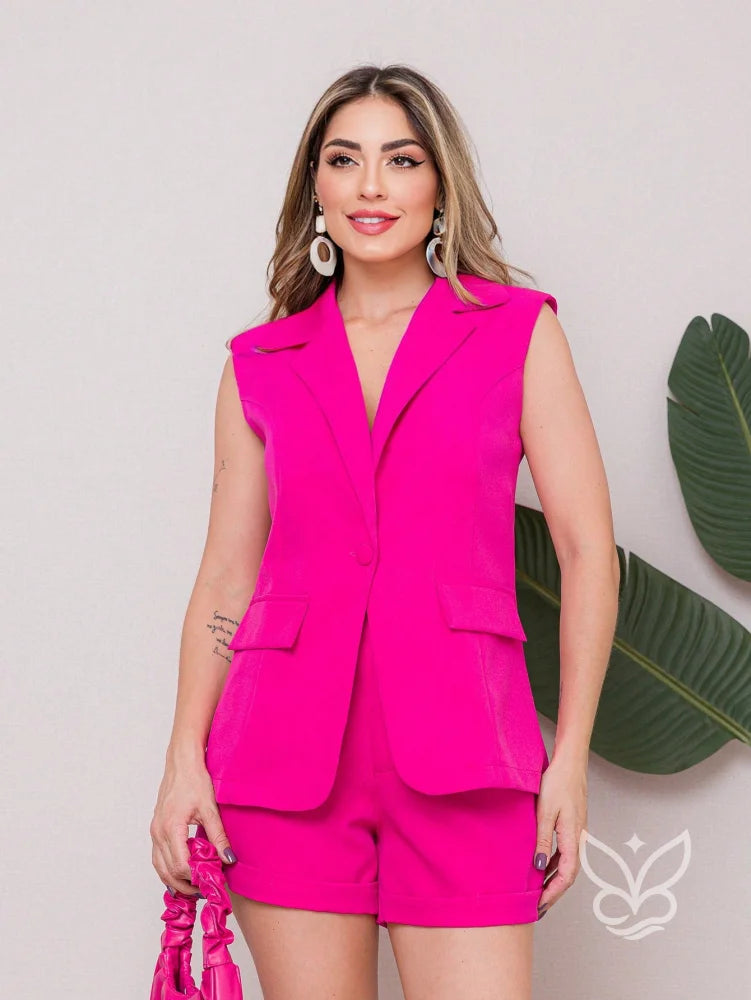 Conjunto Alfaiataria Com Blazer Sem Mangas E Shorts Elegante Rosa Pink / PP Conjunto Alfaiataria Com Blazer Sem Mangas