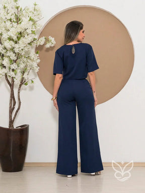 Conjunto Alfaiataria Com Blusa Manga Curta E Calça Pantalona Flare Conjunto Alfaiataria Com Blusa Manga Curta E Calça