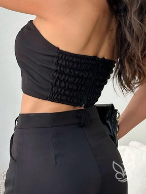 Conjunto Alfaiataria Com Top Tomara Que Caia E Calça Pantalona Flare Conjunto Alfaiataria Com Top Tomara Que Caia E