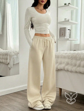 Conjunto Athleisure Com Cropped Manga Longa E Calça Jogger Damasco / PP Conjunto Athleisure Com Cropped Manga Longa E