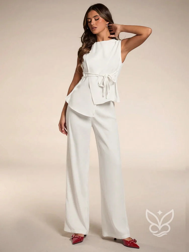 Conjunto Blazer Colete Assimétrico E Calça Social Conjunto Blazer Colete Assimétrico E Calça Social