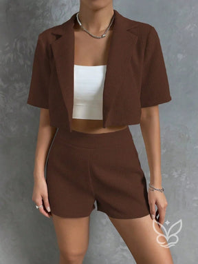 Conjunto Blazer Gola Lapela E Shorts Conjunto Blazer Gola Lapela E Shorts
