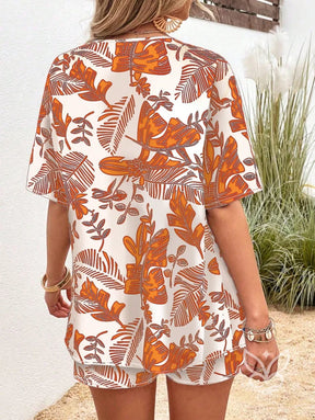 Conjunto Blusa Estampada e Short Charmoso Conjunto Blusa Estampada e Short Charmoso
