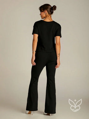 Conjunto Blusa Manga Curta Com Calça Flare Conjunto Blusa Manga Curta Com Calça Flare