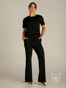 Conjunto Blusa Manga Curta Com Calça Flare Preto / P Conjunto Blusa Manga Curta Com Calça Flare