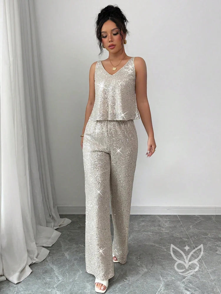 Conjunto Camisola Brilhante De Alça Fina E Calça Pantalona Brilhante Conjunto Camisola Brilhante De Alça Fina E Calça