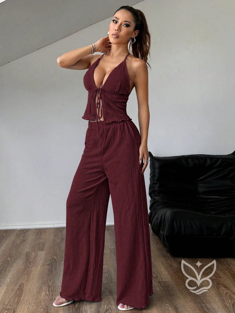 Conjunto Camisola Plissada Halter E Calça Pantalona Solta Conjunto Camisola Plissada Halter E Calça Pantalona Solta