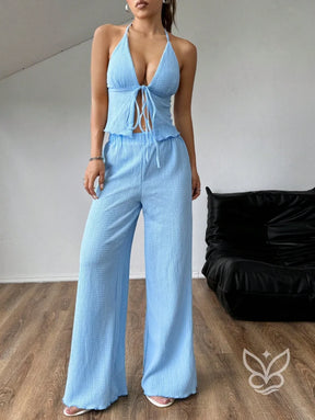 Conjunto Camisola Plissada Halter E Calça Pantalona Solta Conjunto Camisola Plissada Halter E Calça Pantalona Solta