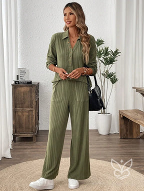 Conjunto Canelado Com Camisa De Botões E Calça Reta Casual Conjunto Canelado Com Camisa De Botões E Calça Reta Casual