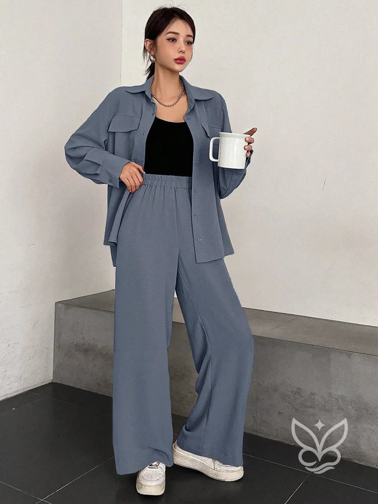 Conjunto Casual Blusa Manga Curta E Calça Flare Azul / PP Conjunto Casual Blusa Manga Curta E Calça Flare