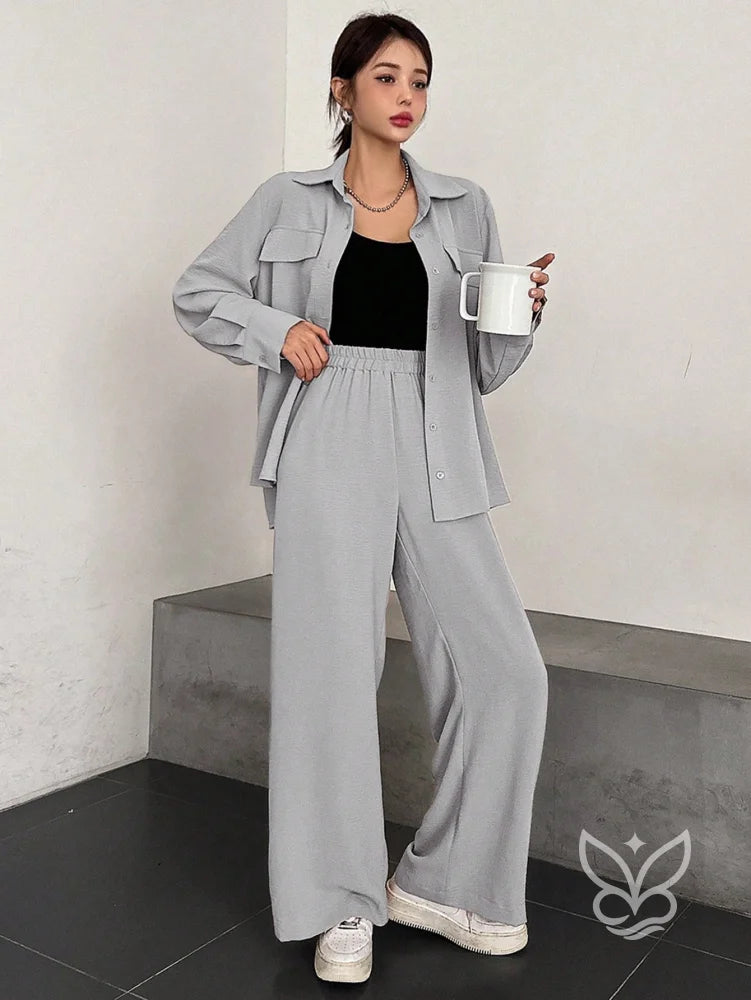 Conjunto Casual Blusa Manga Curta E Calça Flare Cinza / PP Conjunto Casual Blusa Manga Curta E Calça Flare