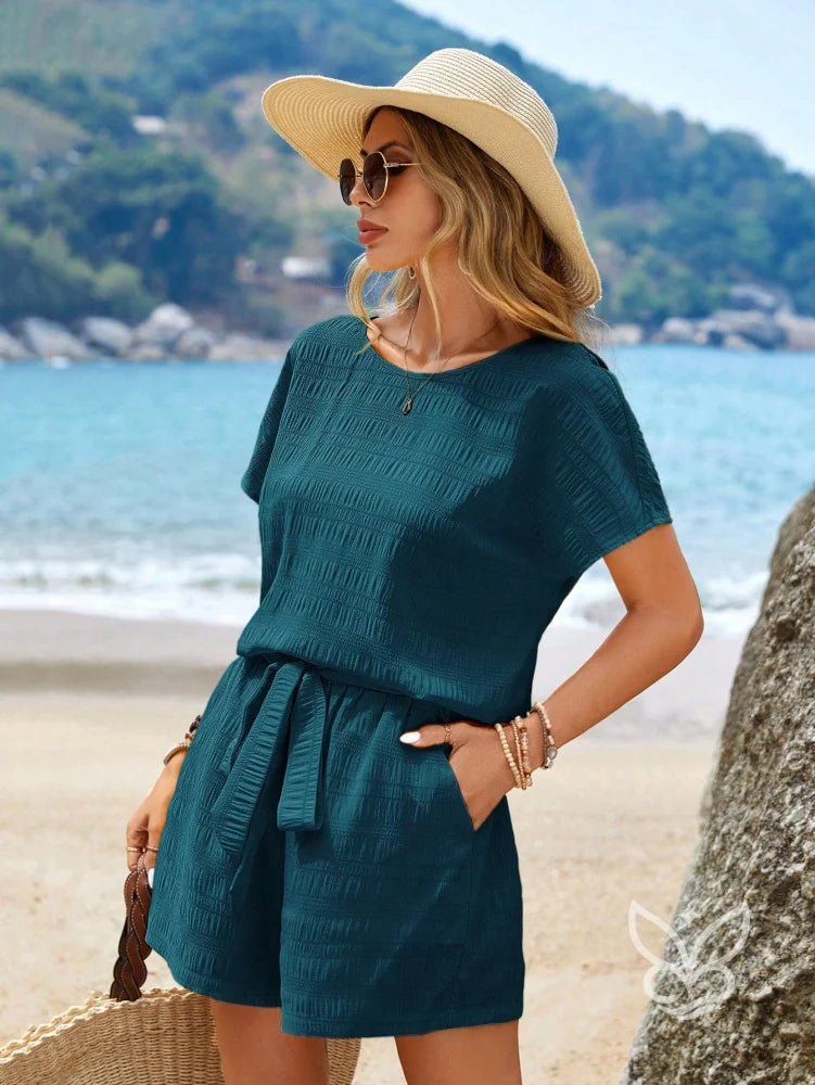 Conjunto Casual Com Amarração Na Cintura E Blusa Manga Curta Conjunto Casual Com Amarração Na Cintura E Blusa Manga