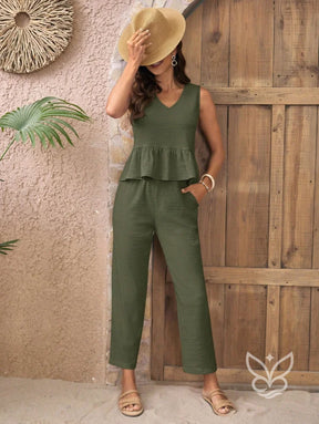 Conjunto Casual Com Regata Peplum E Calça Reta Verde Militar / PP Conjunto Casual Com Regata Peplum E Calça Reta