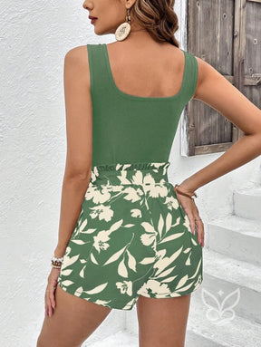 Conjunto Casual Regata De Alças Largas E Shorts Estampados Conjunto Casual Regata De Alças Largas E Shorts Estampados