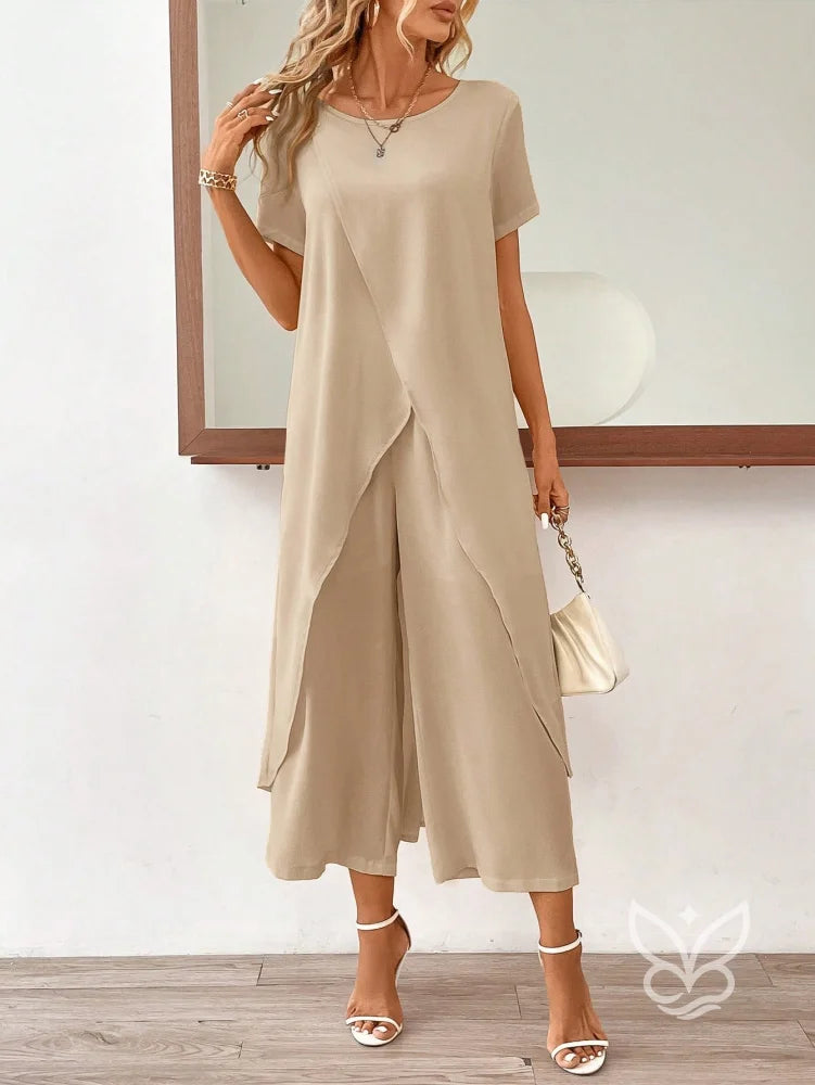 Conjunto Co-ord Estampado Com Barra Assimétrica Conjunto Blusa Cropped E Calça Pantacourt Estilo Casual Chic