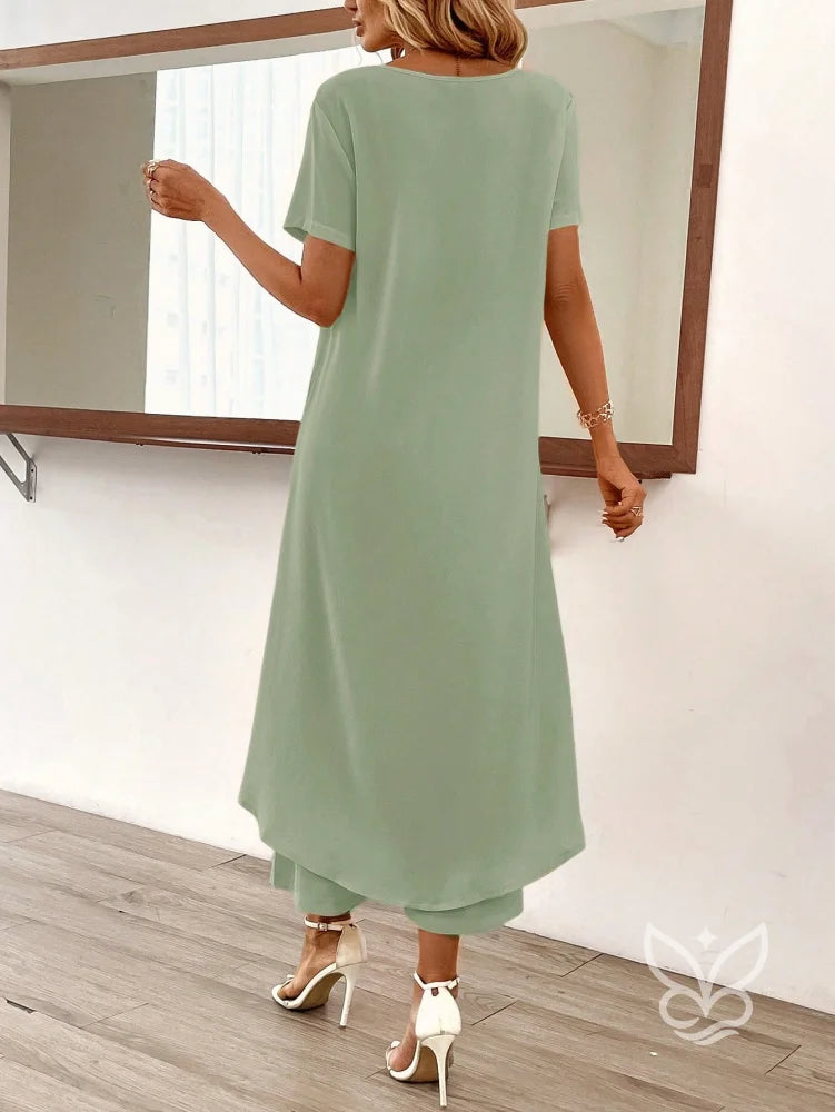 Conjunto Co-ord Estampado Com Barra Assimétrica Conjunto Blusa Cropped E Calça Pantacourt Estilo Casual Chic