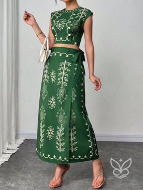Conjunto Co-ord Estampado Com Cropped E Saia Midi Com Botões Conjunto Co-ord Estampado Com Cropped E Saia Midi Com