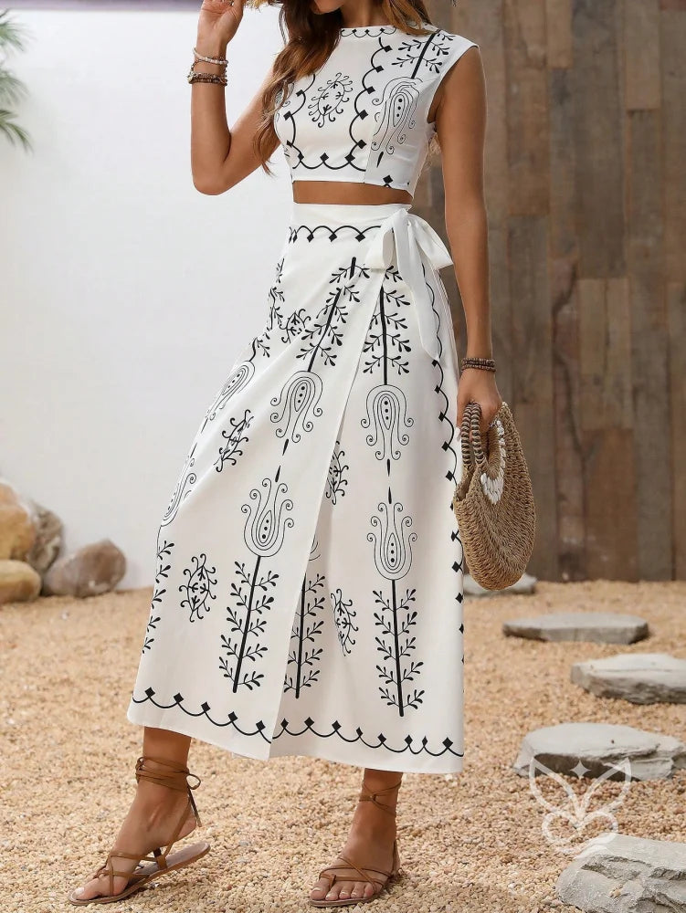 Conjunto Co-ord Estampado Com Cropped E Saia Midi Com Botões Conjunto Co-ord Estampado Com Cropped E Saia Midi Com
