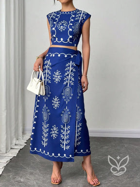 Conjunto Co-ord Estampado Com Cropped E Saia Midi Com Botões Azul / PP Conjunto Co-ord Estampado Com Cropped E Saia