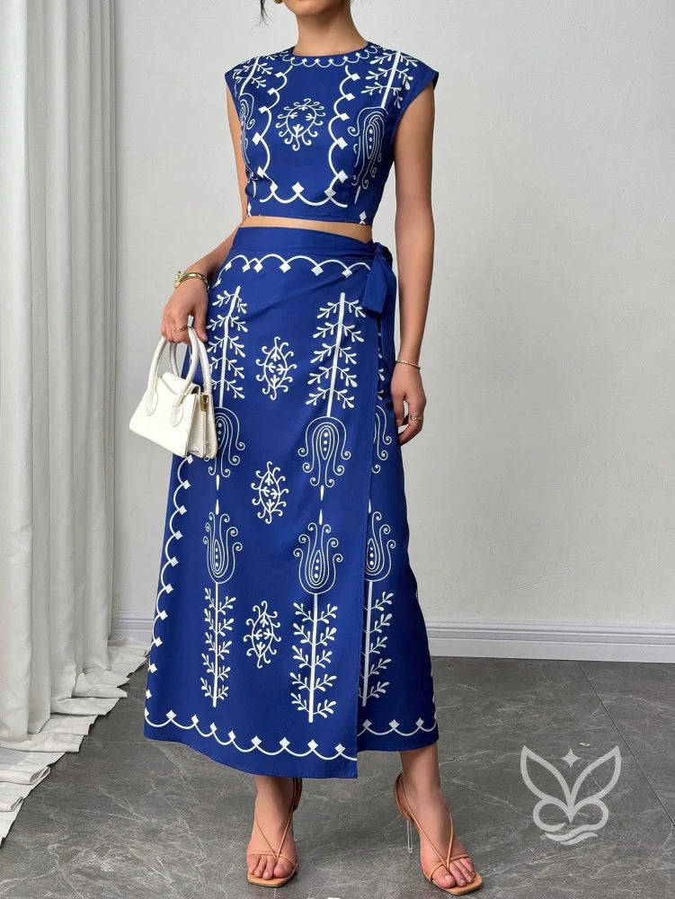 Conjunto Co-ord Estampado Com Cropped E Saia Midi Com Botões Azul / PP Conjunto Co-ord Estampado Com Cropped E Saia