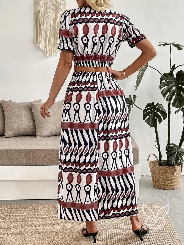 Conjunto Co-ord Estampado Cropped Com Amarração E Saia Longa Evasê Conjunto Co-ord Estampado Com Cropped E Saia Midi