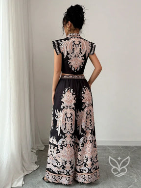Conjunto Co-ord Estampado Cropped Manga Curta E Calça Pantalona Flare Conjunto Co-ord Estampado Cropped Manga Curta E