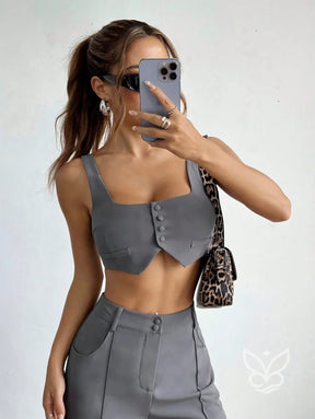 Conjunto Colete Alças Grossas Botões Frontais E Calça Pantalona Conjunto Colete Alças Grossas Botões Frontais E Calça