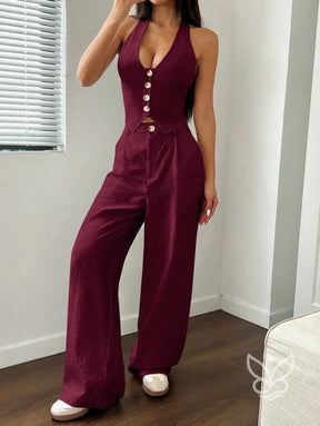 Conjunto Colete Halter Com Amarração E Calça Reta Conjunto Colete Halter Com Amarração E Calça Reta