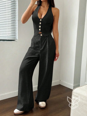Conjunto Colete Halter Com Amarração E Calça Reta Conjunto Colete Halter Com Amarração E Calça Reta
