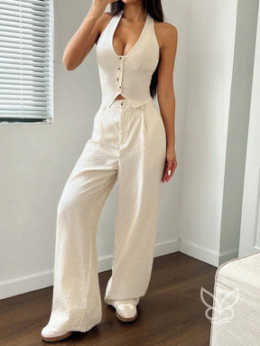 Conjunto Colete Halter Com Amarração E Calça Reta Conjunto Colete Halter Com Amarração E Calça Reta