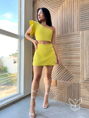 Conjunto Cropped Um Ombro Saia Curta Amarela / P Conjunto Cropped Um Ombro Saia Curta