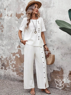 Conjunto Em Algodão Com Blusa Reta E Calça De Botões Laterais Conjunto Em Algodão Com Blusa Reta E Calça De Botões