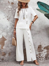 Conjunto Em Algodão Com Blusa Reta E Calça De Botões Laterais Branco / PP Conjunto Em Algodão Com Blusa Reta E Calça De