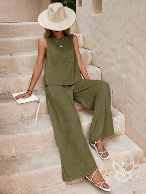 Conjunto Em Algodão Com Blusa Solta E Calça Pantalona Casual Conjunto Em Algodão Com Blusa Solta E Calça Pantalona