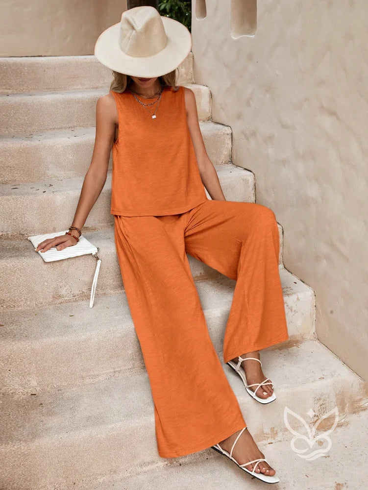 Conjunto Em Algodão Com Blusa Solta E Calça Pantalona Casual Conjunto Em Algodão Com Blusa Solta E Calça Pantalona