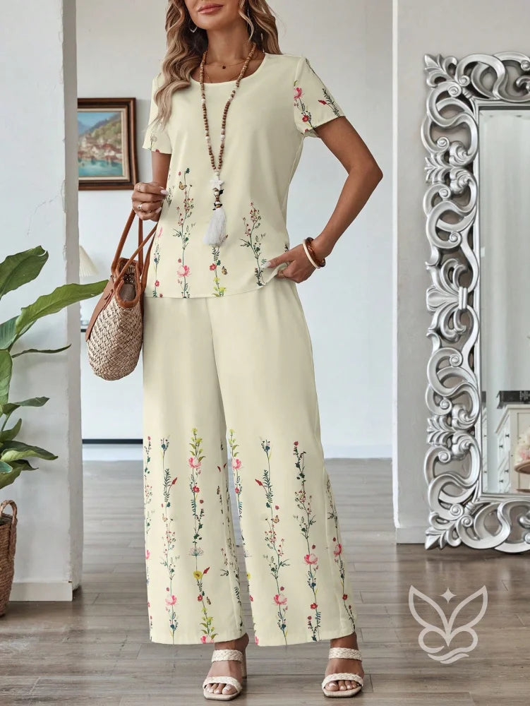 Conjunto Floral Com Blusa De Manga Curta E Calça Pantalona Damasco / PP Conjunto Floral Com Blusa De Manga Curta E