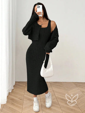 Conjunto Loungewear Tricotado Cardigan Cropped E Saia Midi Ajustada Conjunto Loungewear Tricotado Cardigan Cropped E