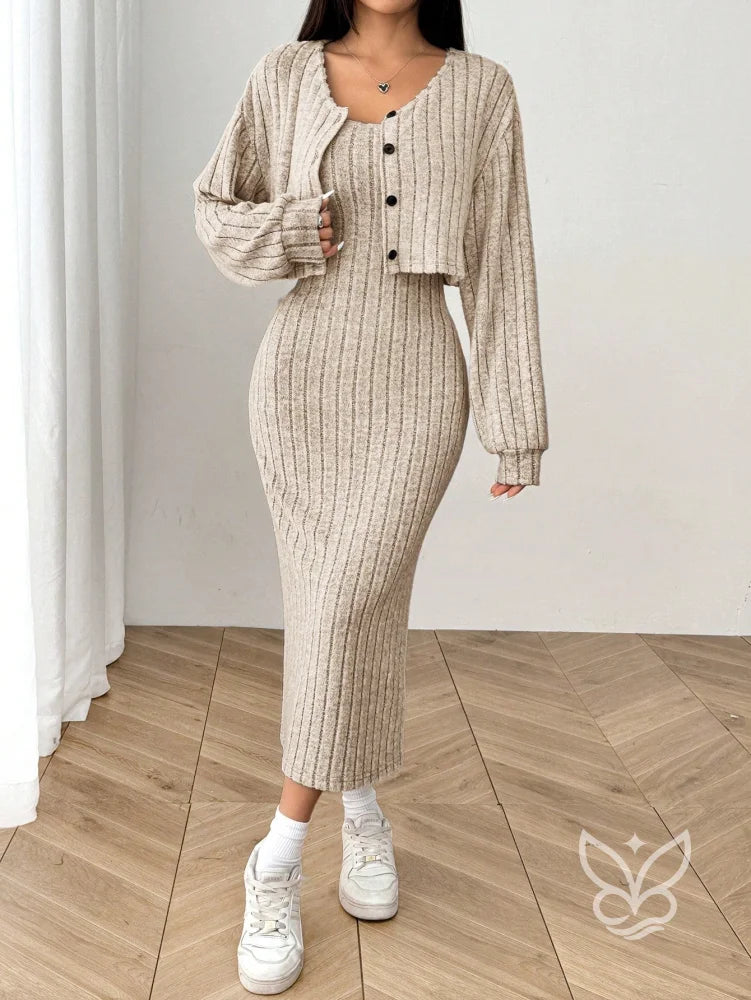 Conjunto Loungewear Tricotado Cardigan Cropped E Saia Midi Ajustada Damasco / PP Conjunto Loungewear Tricotado Cardigan