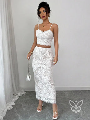 Conjunto Renda Com Cropped De Alças Finas E Saia Midi Ajustada Conjunto Renda Com Cropped De Alças Finas E Saia Midi