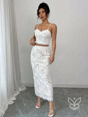 Conjunto Renda Com Cropped De Alças Finas E Saia Midi Ajustada Conjunto Renda Com Cropped De Alças Finas E Saia Midi