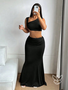 Conjunto Top Assimétrico E Saia Longa Ajustada Preto / PP Conjunto Top Assimétrico E Saia Longa Ajustada