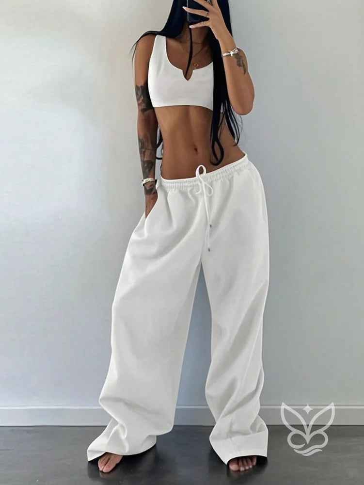 Conjunto Top Cropped Com Alça Única E Calça Jogger Branco / PP Conjunto Top Cropped Com Alça Única E Calça Jogger