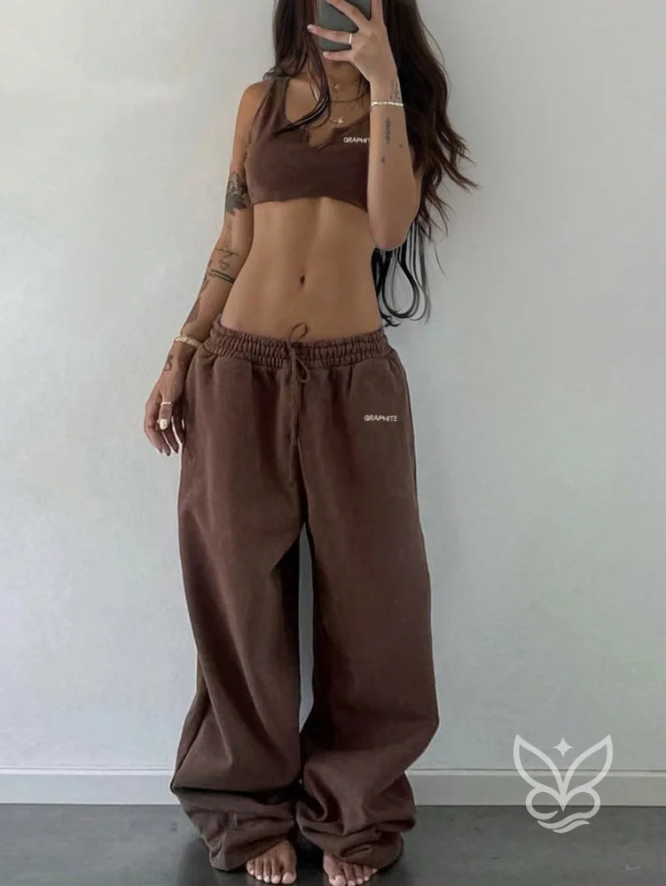 Conjunto Top Cropped Com Alça Única E Calça Jogger Café / PP Conjunto Top Cropped Com Alça Única E Calça Jogger