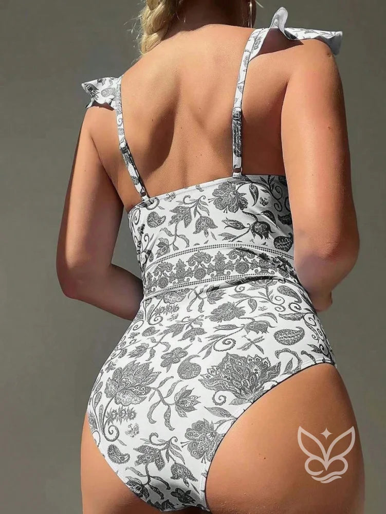 Maiô Estampado Com Bojo E Babados Nos Ombros Maiô Estampado Com Bojo E Babados Nos Ombros
