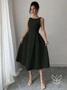 Vestido A-Line Midi Com Alças Largas E Caimento Nobre Preto / PP Vestido A-Line Midi Com Alças Largas E Caimento Nobre