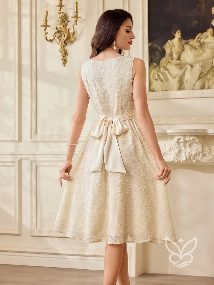 Vestido A-Line Renda Floral Com Cintura Marcada Romântico Vestido A-Line Renda Floral Com Cintura Marcada Romântico