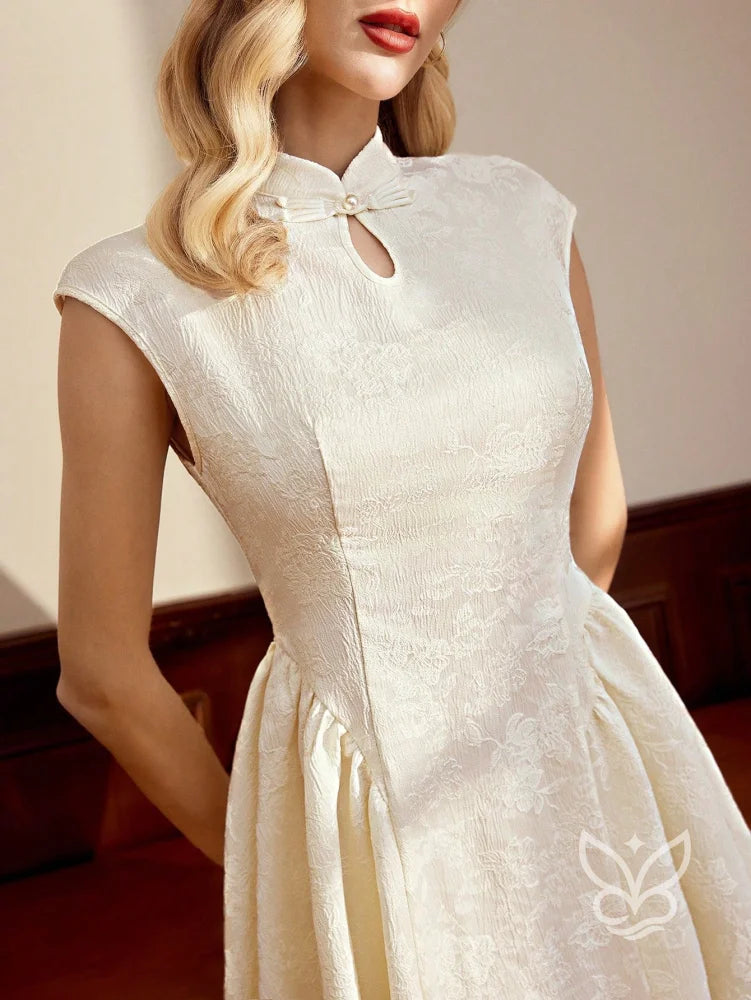 Vestido A-Line Texturizado Com Gola Alta E Elegância Vestido A-Line Texturizado Com Gola Alta E Elegância