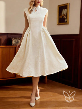 Vestido A-Line Texturizado Com Gola Alta E Elegância Vestido A-Line Texturizado Com Gola Alta E Elegância