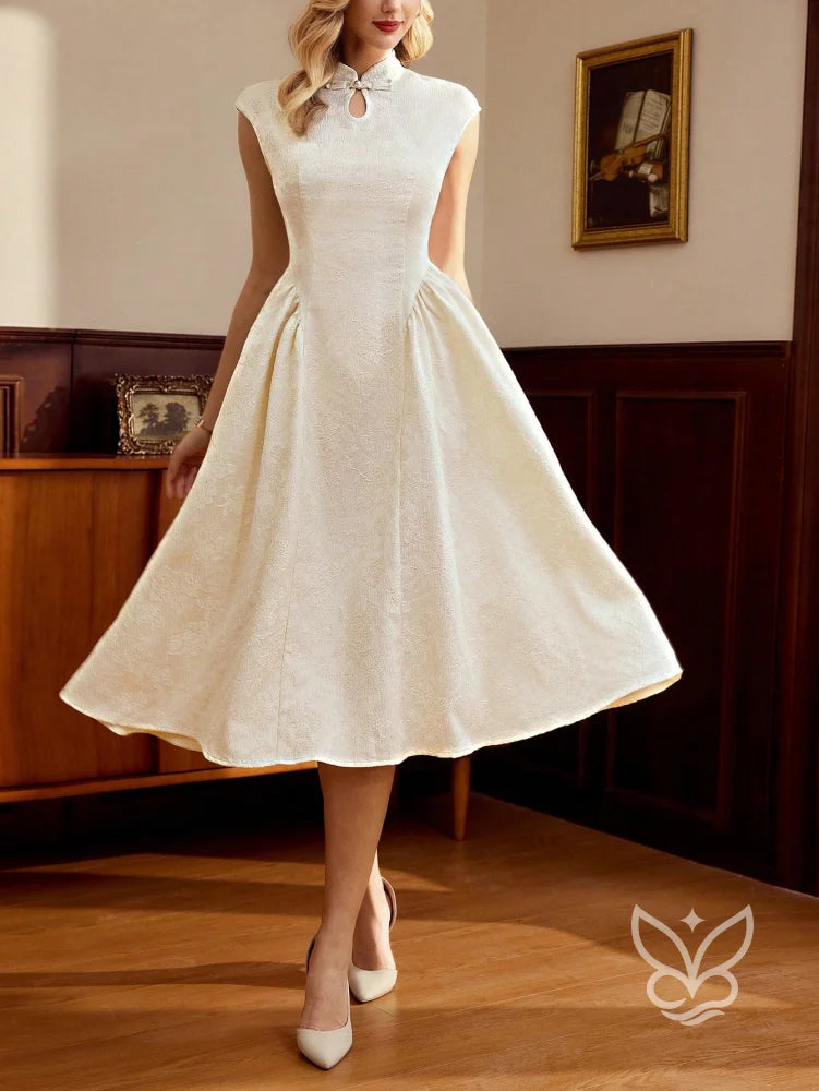Vestido A-Line Texturizado Com Gola Alta E Elegância Vestido A-Line Texturizado Com Gola Alta E Elegância